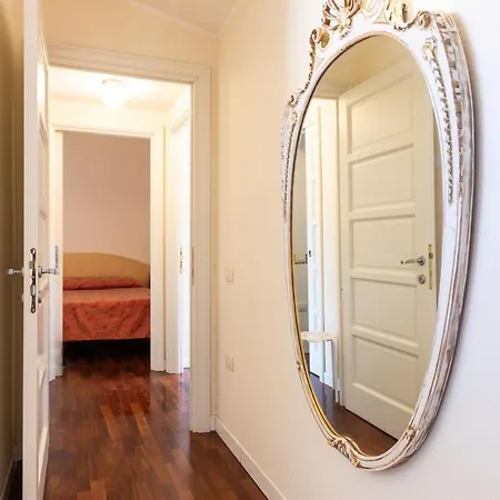 Attico Regina شقة فيلاّسيمِيوس